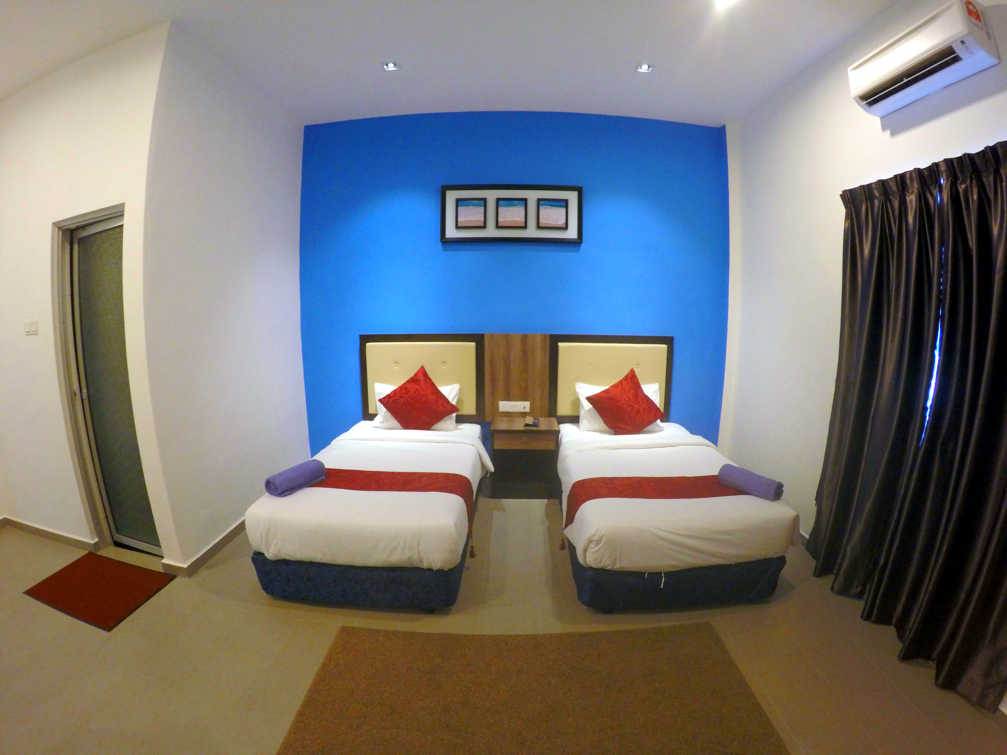 Royal Agate Beach Resort Pantai Cenang  Exterior foto