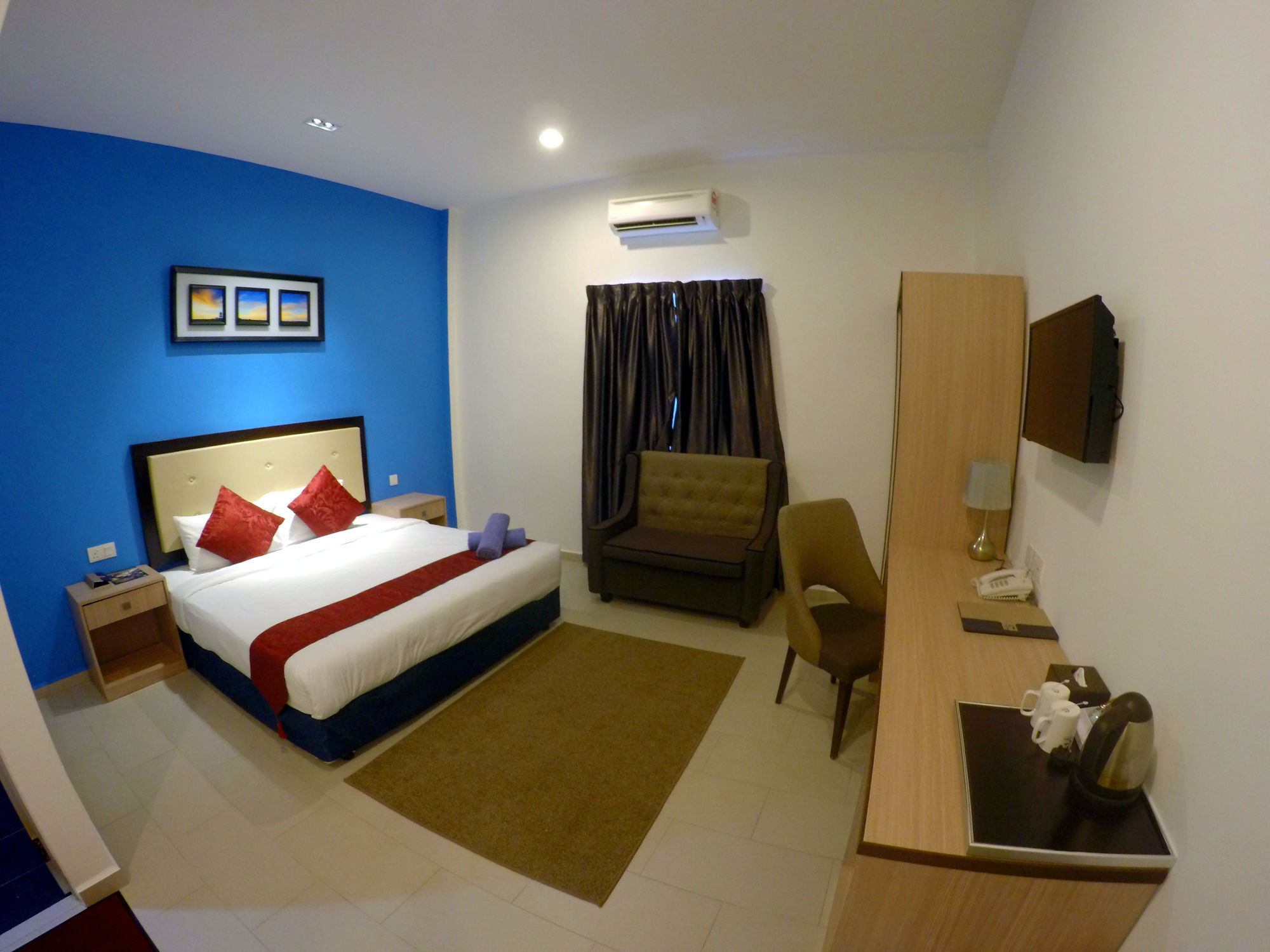 Royal Agate Beach Resort Pantai Cenang  Exterior foto